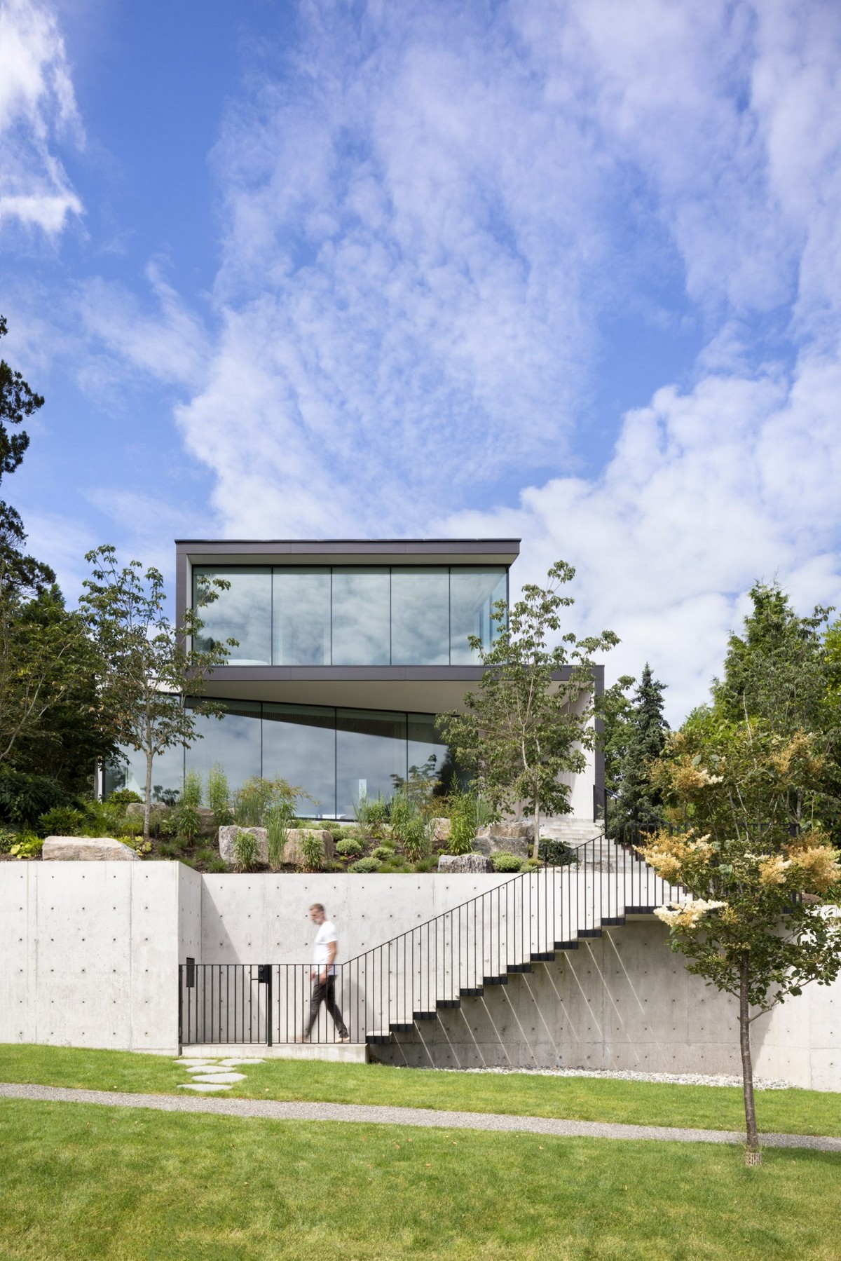 Uma casa de dois andares no Canadá 130679830 original | Arquitetura | arquitetura, canadá, casa