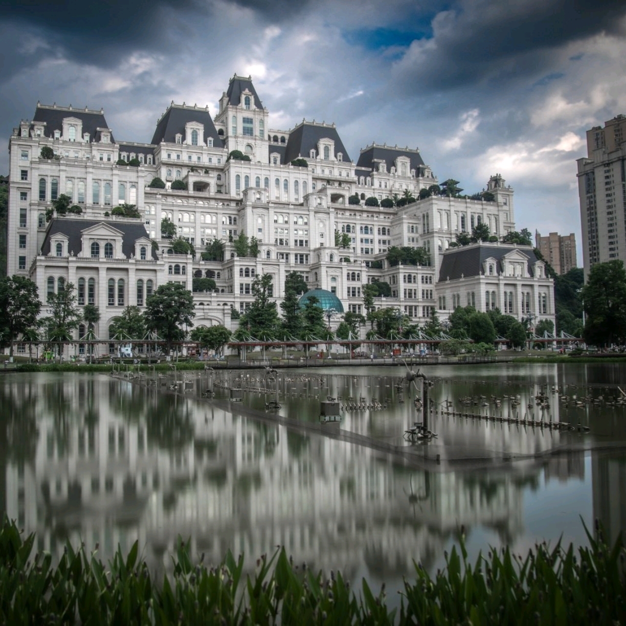 A maior mansão da China impressiona o mundo com sua opulência 1mi6012000andoztjEE6E | Incrível | arquitetura, china, incrível, mansão, opulência