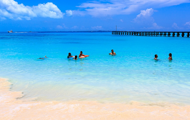 Quando viajar para Cancún? playa langosta cancun | Curiosidades | cancun, dicas, hoteis, lancha, mergulho, mexico, museus, passeio, turismo, Viagem