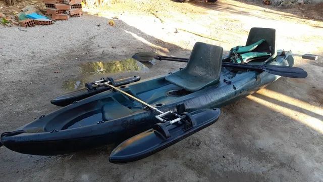 Caiaque de Pesca Duplo: A Dupla Aventura nas Águas estabilizadores laterais de caiaques