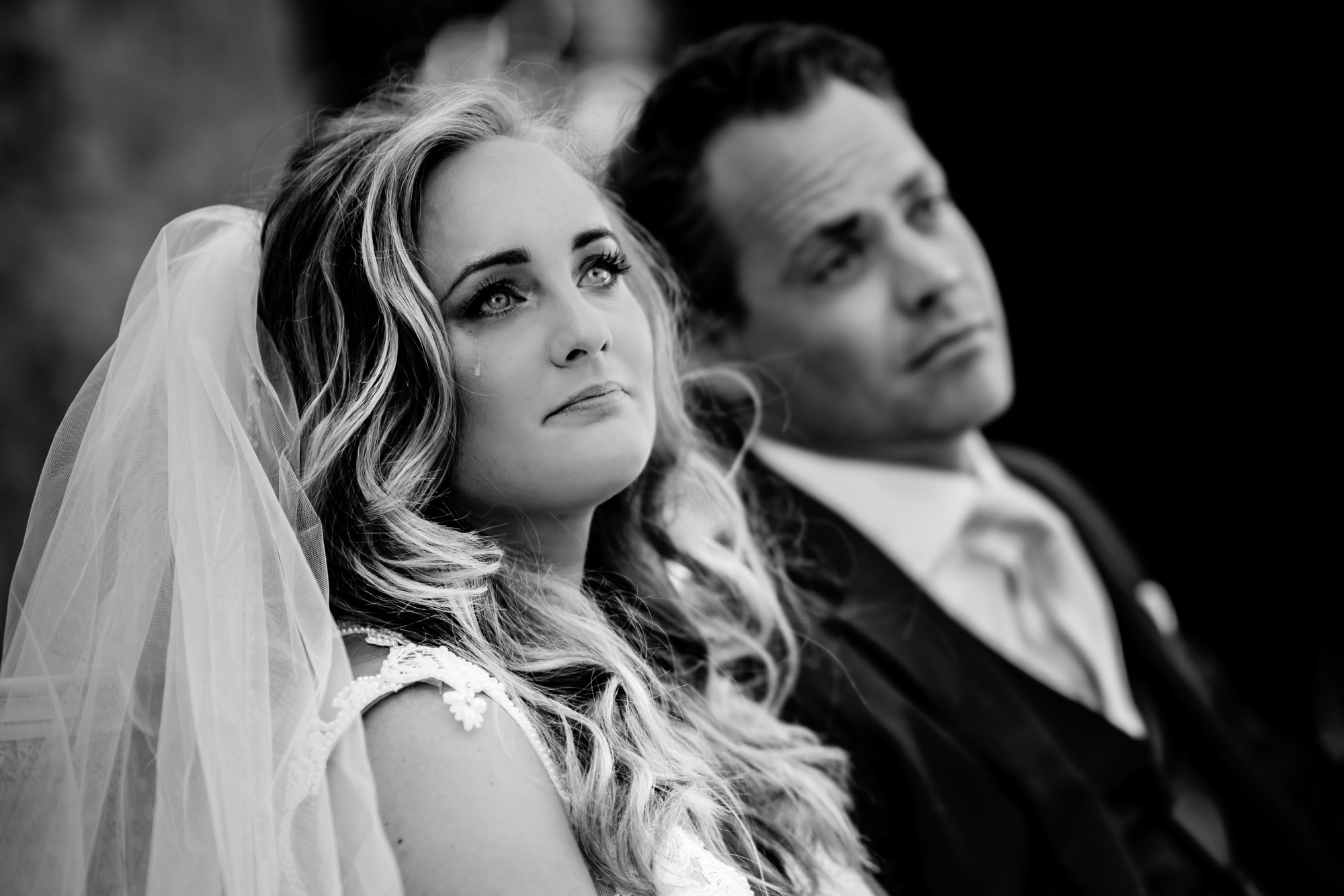 As piores ideias para fotos de casamento 6 bride cries during toast worlds best wedding photos eppel photography weert netherlands | Curiosidades | bizarro, casamento, fail, fotos, humor, ridículo, russia