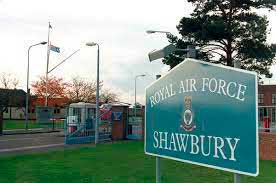 O Ufo triangular gigante sobre Cosford shawbury | Polêmica | aliens, estranho, naves, ovni, polêmica, triangular, ufo, ufos