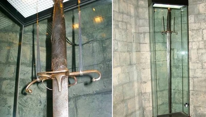 Espadas lendárias 131711492 original | Curiosidades | armas, curioso, espadas, histórias, incrível