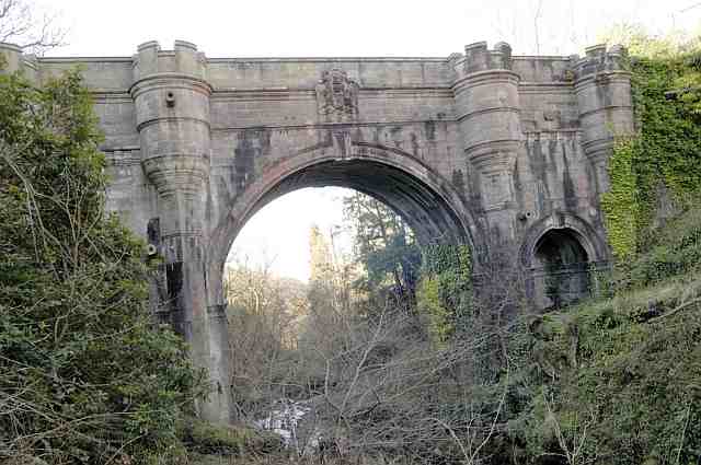 Mistério inexplicável: A misteriosa ponte de onde cães saltam para a morte 26185875 | Lugares | bizarro, lugares, ponte, sinistro