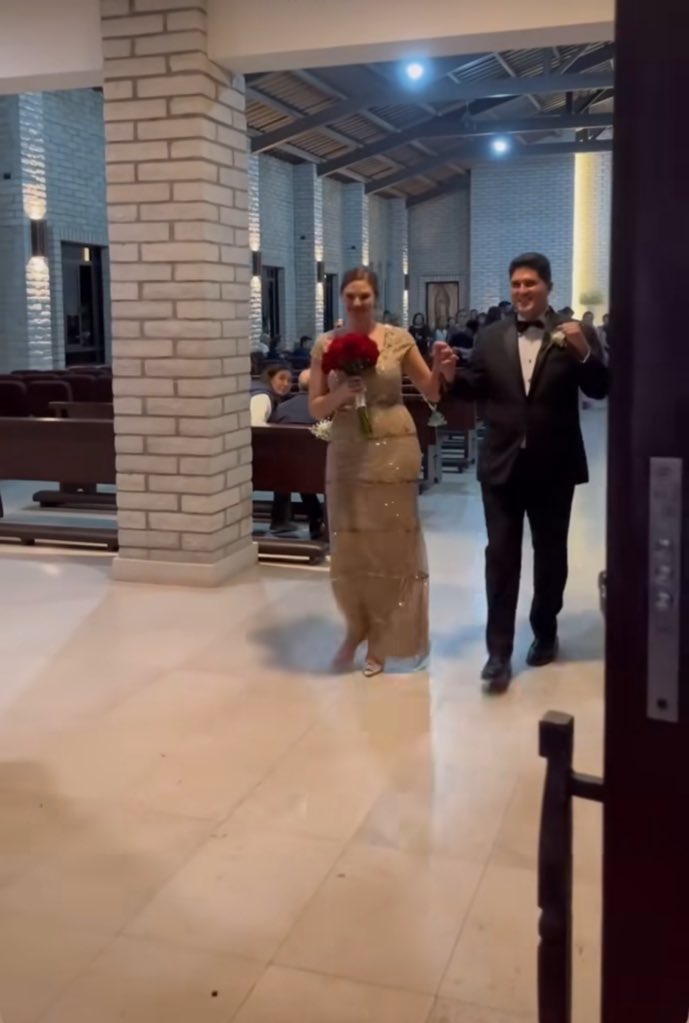 Sogra maldita tenta de tudo para destruir o casamento GG0DL5Ea4AE7b E | Incrível | bizarro, casamento, doida, incrível, sogra
