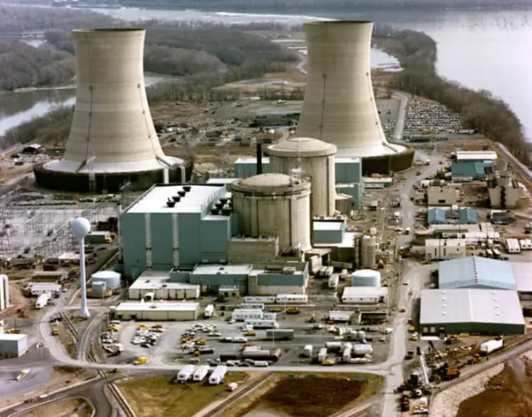 HISASHI OUCHI: a pessoa que tomou mais radiação no mundo e viveu por 83 dias Three Mile Island .jpg | Bizarro | bizarro, curiosidades, japão, radiação