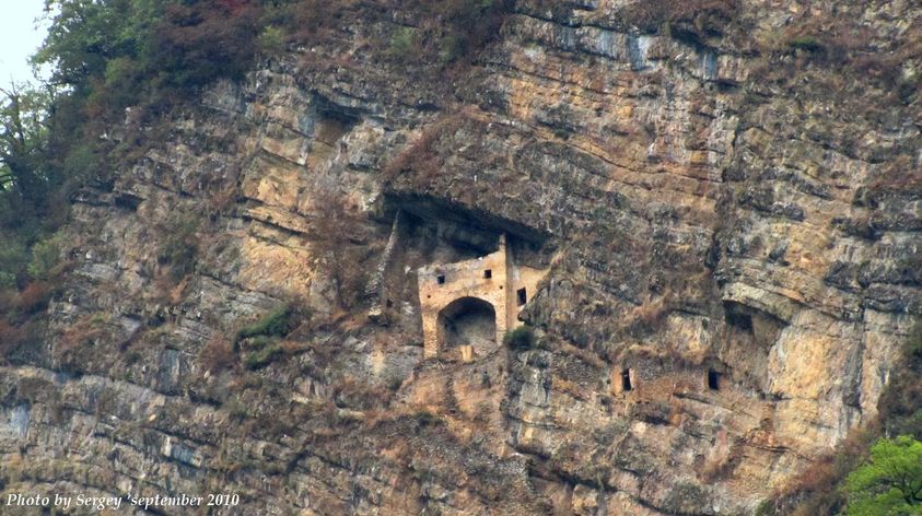 Parigala - o castelo de fadas no Azerbaijão 11217734 1008220822552910 7498532645907077705 o | Lugares | azerbaijão, incrível, lugares