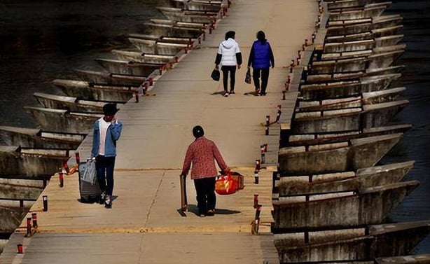Ele construiu uma ponte para ajudar um vilarejo pobre e foi parar na cadeia illegal bridge | Curiosidades | china, chinês, curiosidade, ponte