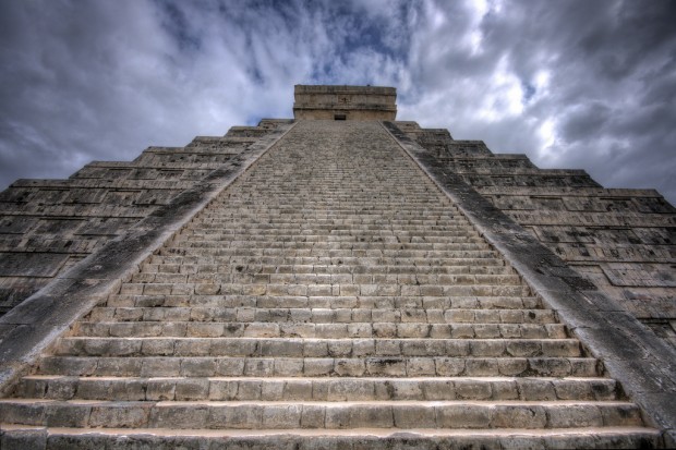 As 7 Maravilhas do Mundo Moderno Chichen Itzas Kukulcan Temple Yucatan Mexico 7 620x413 1 | Curiosidades | 7maravilhas do mundo moderno, curiosidades, lugares, maravilhas