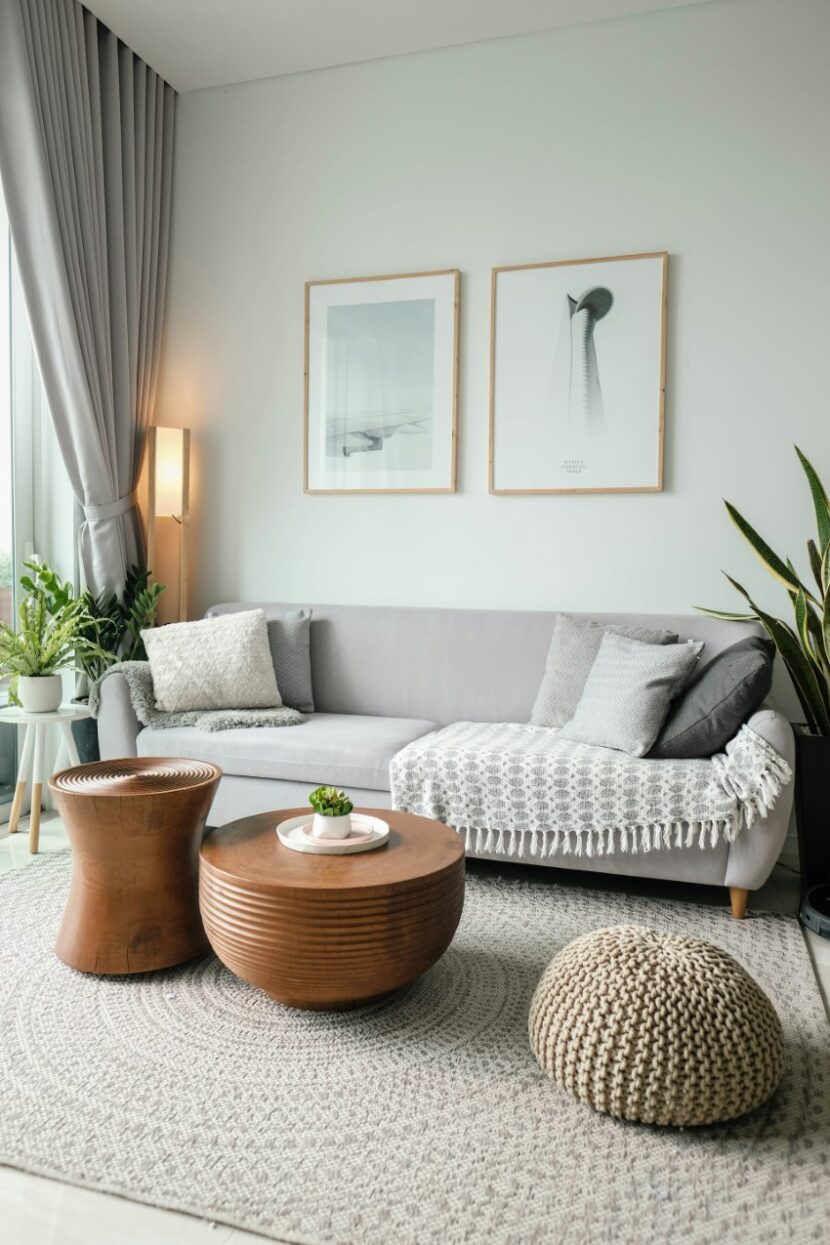 Luxo e conforto na decoração: Como elevar sua casa home interior 830x1245 1 | Dicas | ambiente, arquitetura, casa, decoração, dicas