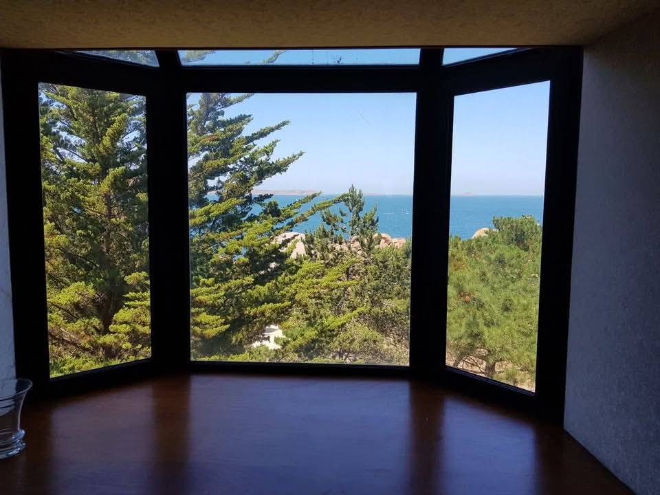Melhor que um castelo e que uma ilha? Um castelo na ilha 473534892 591206400374848 656311906587364735 n | Arquitetura | arquitetura, castelo, curioso, lugares