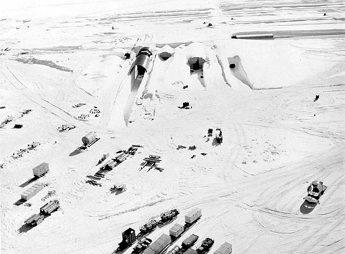 O curioso projeto "Ice Worm": Uma cidade secreta sob o gelo PM2Anuclearpowerplant | Curiosidades | base, groelandia, guerra fria, incrível, lugares, polo norte, secreta