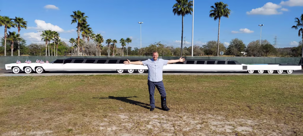 O carro mais comprido do mundo longest limo length | Curiosidades | carro, curioso, gigante, incrível