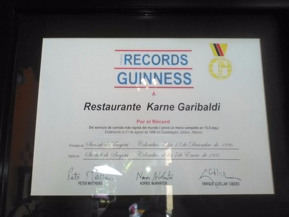 Karne Garibaldi: O restaurante que traz o pedido em 13,5 segundos Karne Garibaldi, o restaurante com serviço mais rapido do mundo