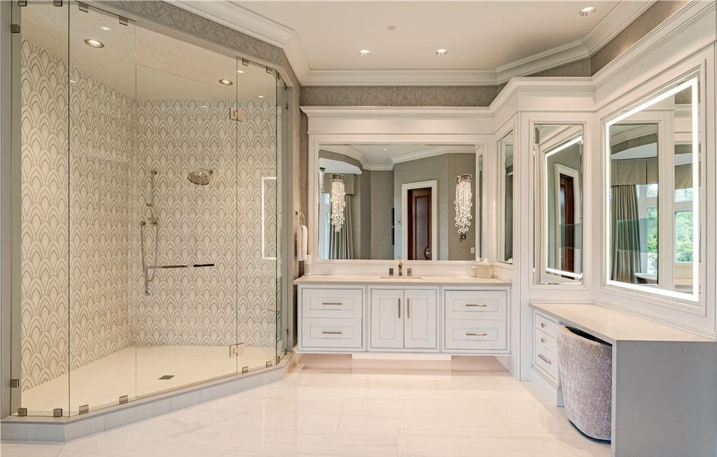 Uma mansão em Ohio Masterpiece Estate in Ohio with Unique Amenities and Impeccable Craftsmanship Listed for 19995000 19 | Arquitetura | arquitetura, casa, imóvel, mansão