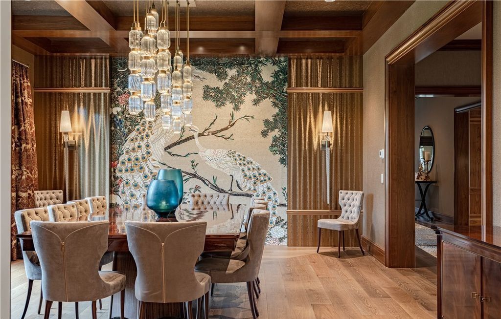 Uma mansão em Ohio Masterpiece Estate in Ohio with Unique Amenities and Impeccable Craftsmanship Listed for 19995000 6 | Arquitetura | arquitetura, casa, imóvel, mansão