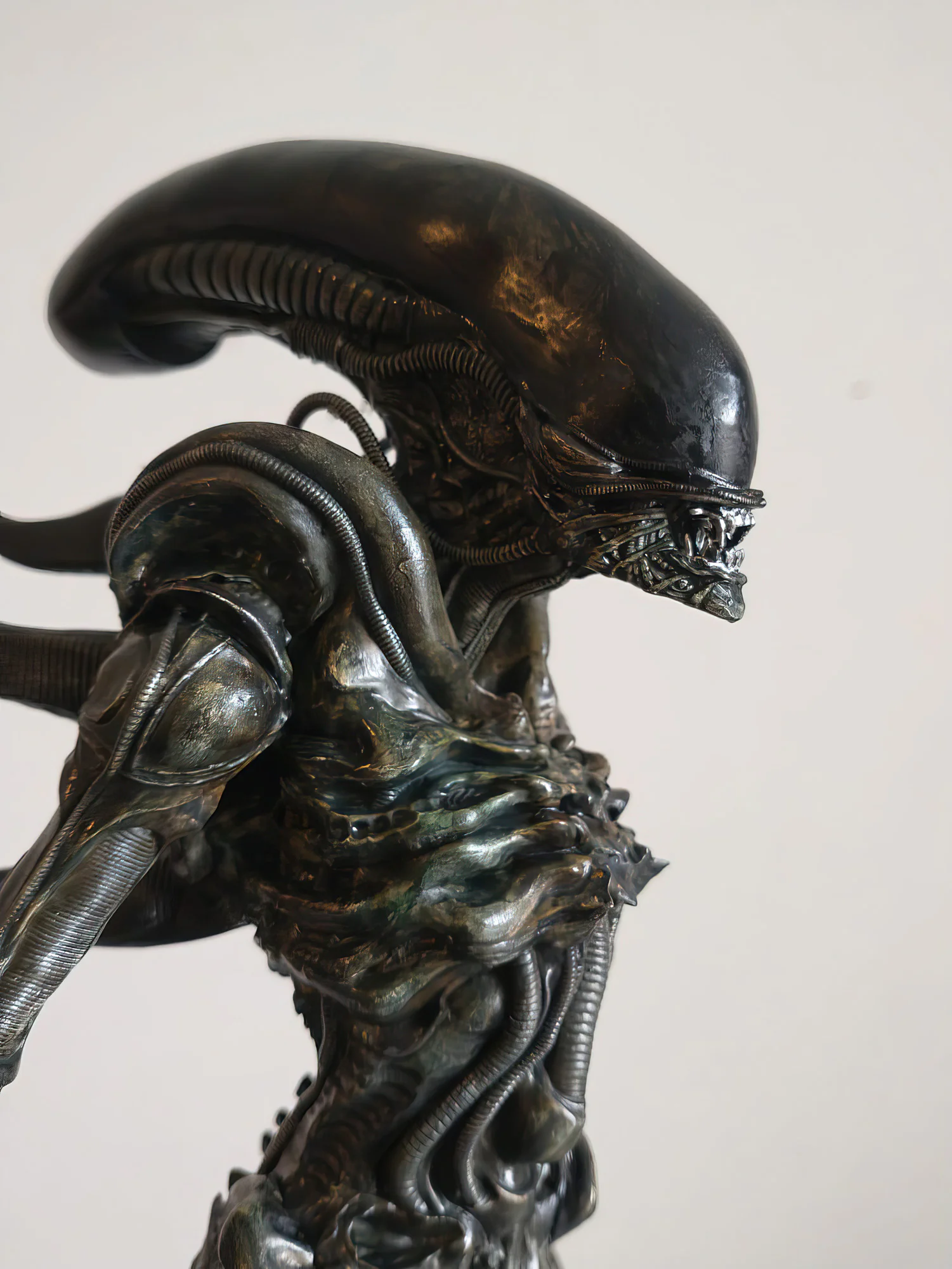 Xenomorfo parte final - Pintura detalhes | Arte | 3d, aliens, escultura, xenomorfo