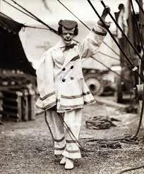 Achile Chatouilleu: O macabro palhaço venenoso embalsamado images 1 | Bizarro | bizarro, curiosidades, mortre, palhaço, sinistro, venenoso