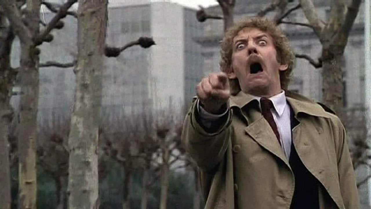 O fenômeno "Target": Nos limites da paranoia invasion of the body snatchers | Curiosidades | atômico, cia, conspiração, estados unidos, estranho, EUA, governo, guerra, mistérios, Textos