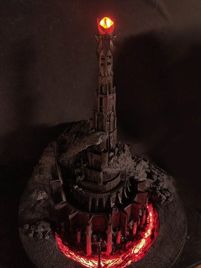 A escultura que eu me matei pra fazer e o cliente tacou da janela philipe kling david img 20210204 181003948 | Textos | 3d, escultura, lotr, modelagem barad Dûr